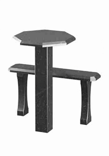 Лавочка и столик